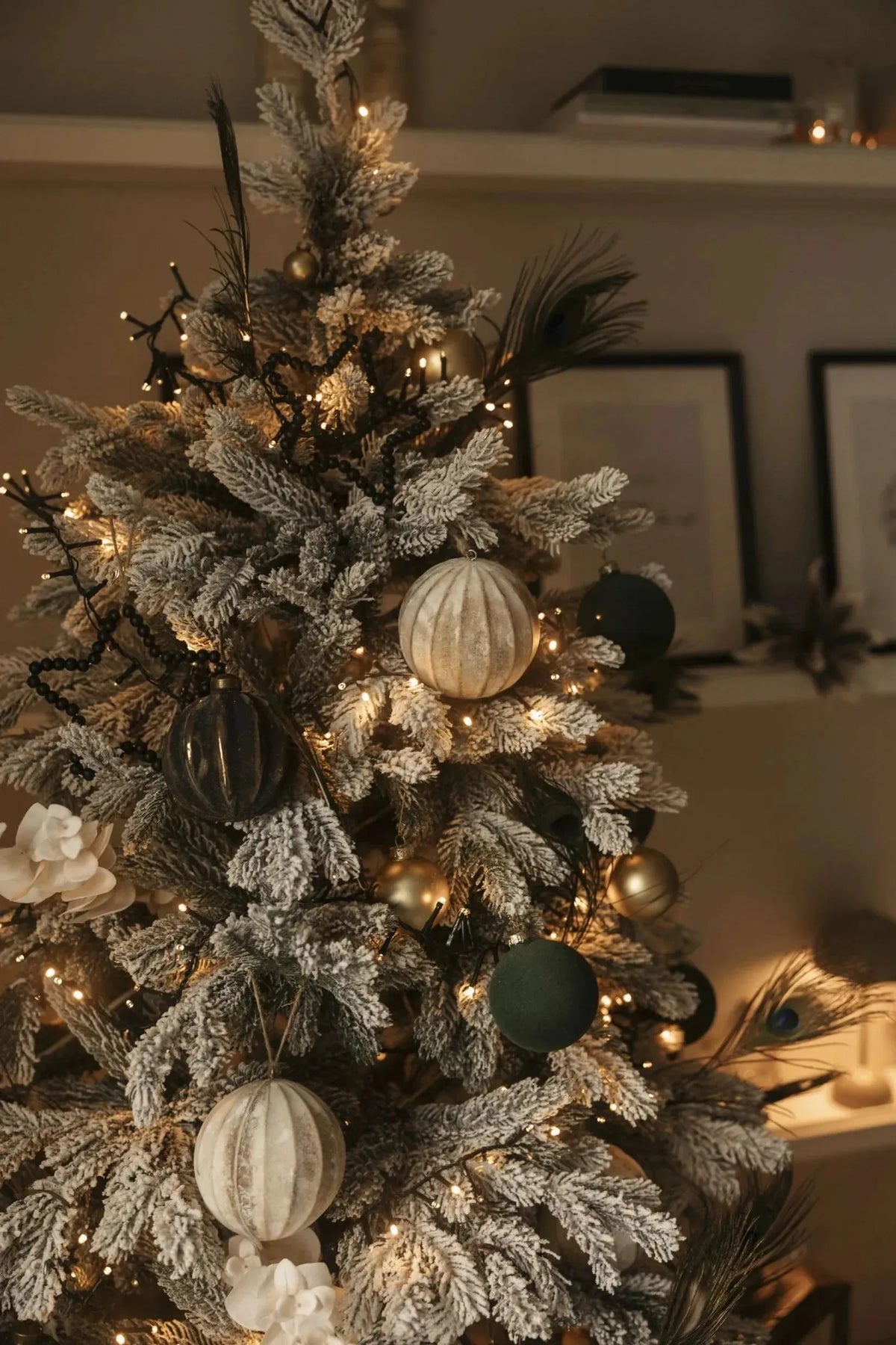 Künstlicher Weihnachtsbaum mit Schnee - Elsa | 180 cm kaufen