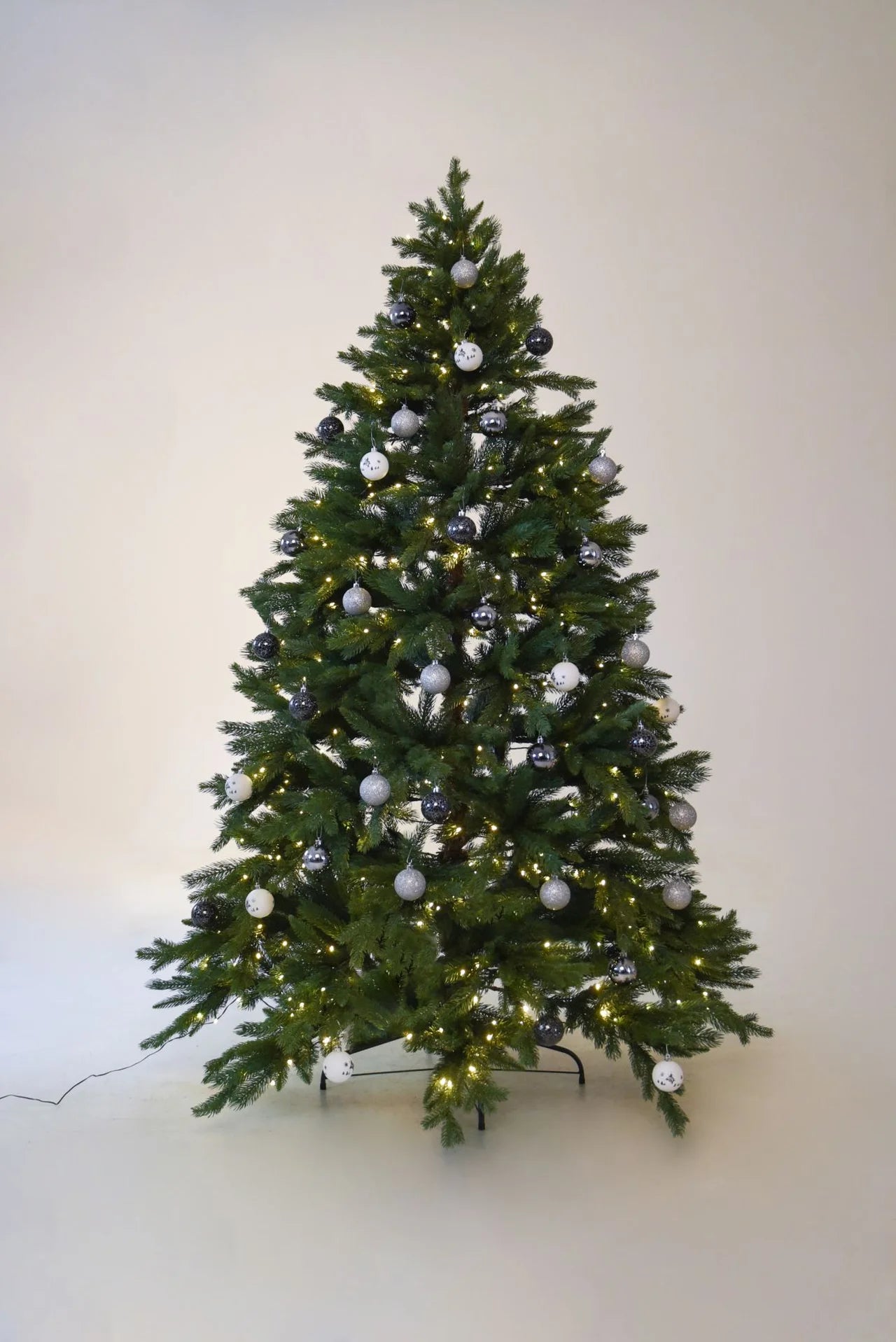 Árvore de Natal artificial - David | 240 cm, com luzes LED