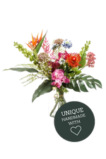 Künstlicher Blumenstrauß - Sahra auf transparentem Hintergrund mit echt wirkenden Kunstblättern in natürlicher Anordnung. Künstlicher Blumenstrauß - Sahra hat die Farbe Natur und ist 65 cm hoch. | aplanta Kunstpflanzen